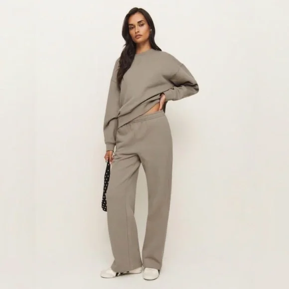 Reformation Kira Wide Leg Sweatpants Taupe - Picture 1 of 12